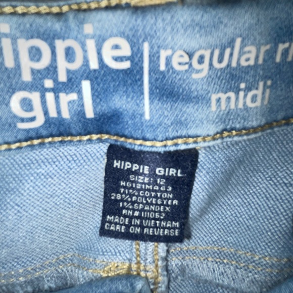 EUC Hippie Girl Jean Shorts - Picture 5 of 5